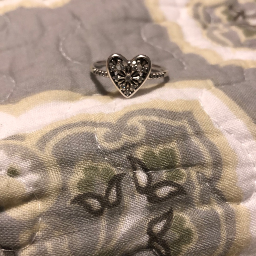 Heart of winter pandora Ring